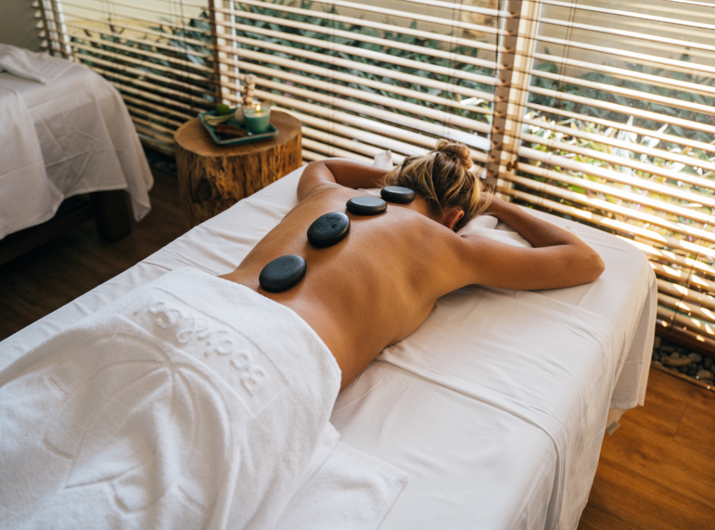 massaggio Hot Stone Massage corpo cento